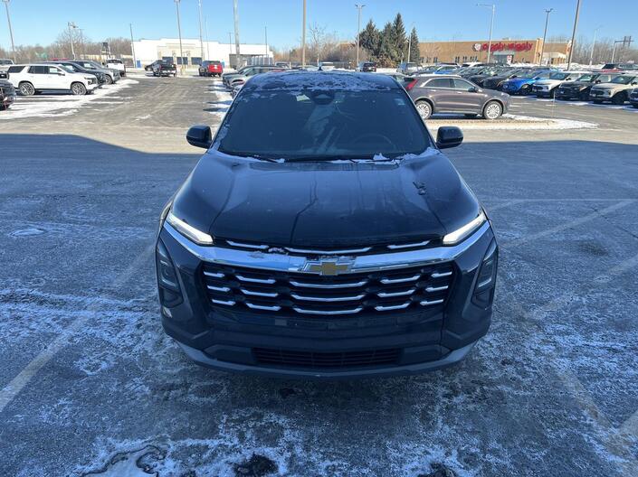 2025 Chevrolet Equinox LT AWD w/AdaptiveCruise HtdSeats HtdSteeringWheel RemoteStart HD-RearCamera Milwaukee WI